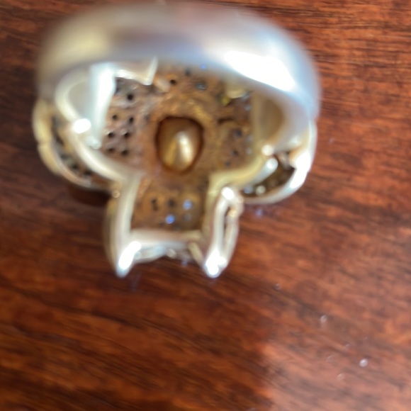 Ring. Gold and silver with diamonds - Picture 4 of 4